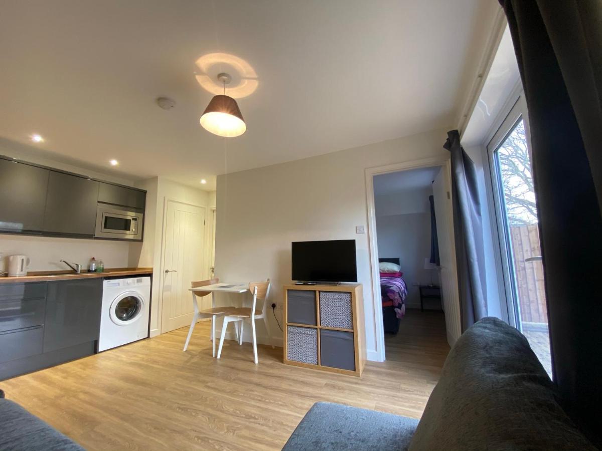 Arragon Short-Stay Apartments Waterlooville Esterno foto