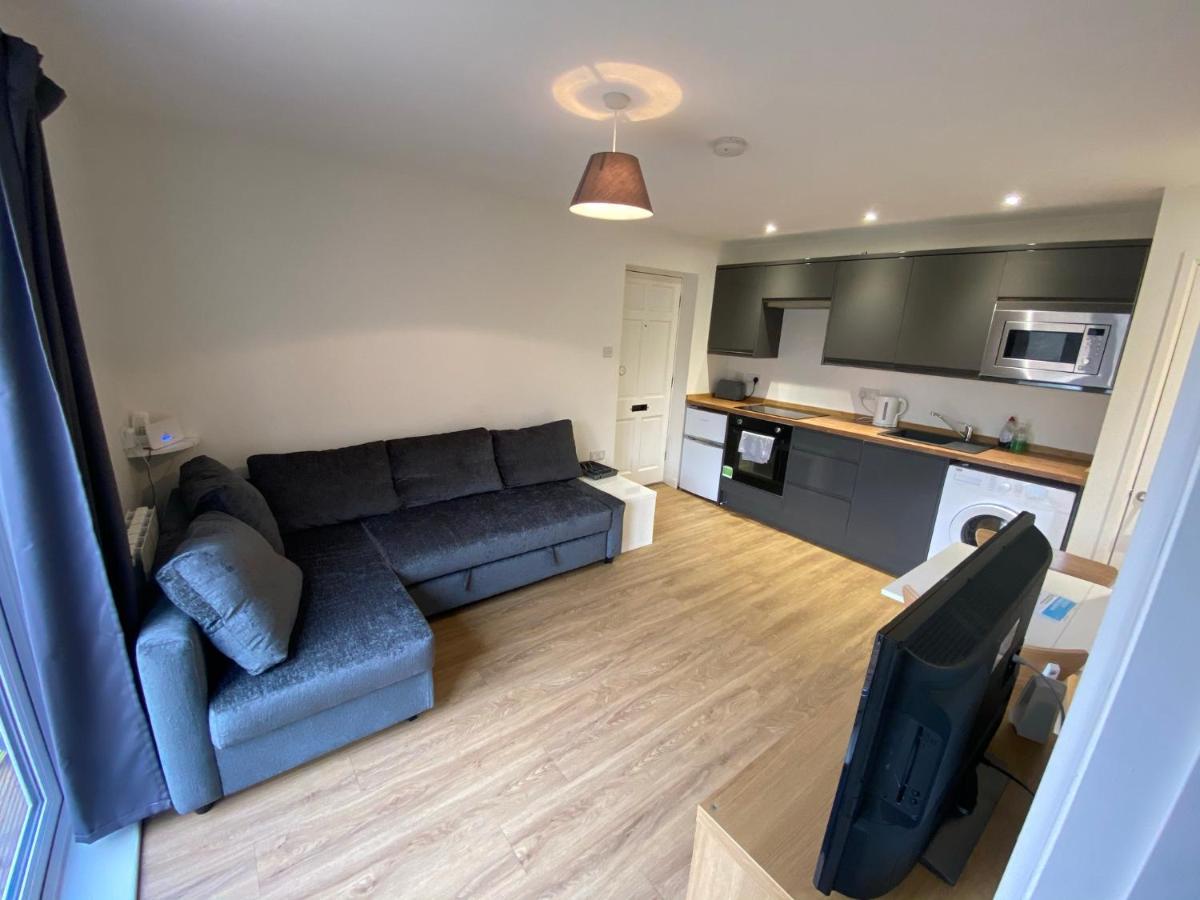 Arragon Short-Stay Apartments Waterlooville Esterno foto