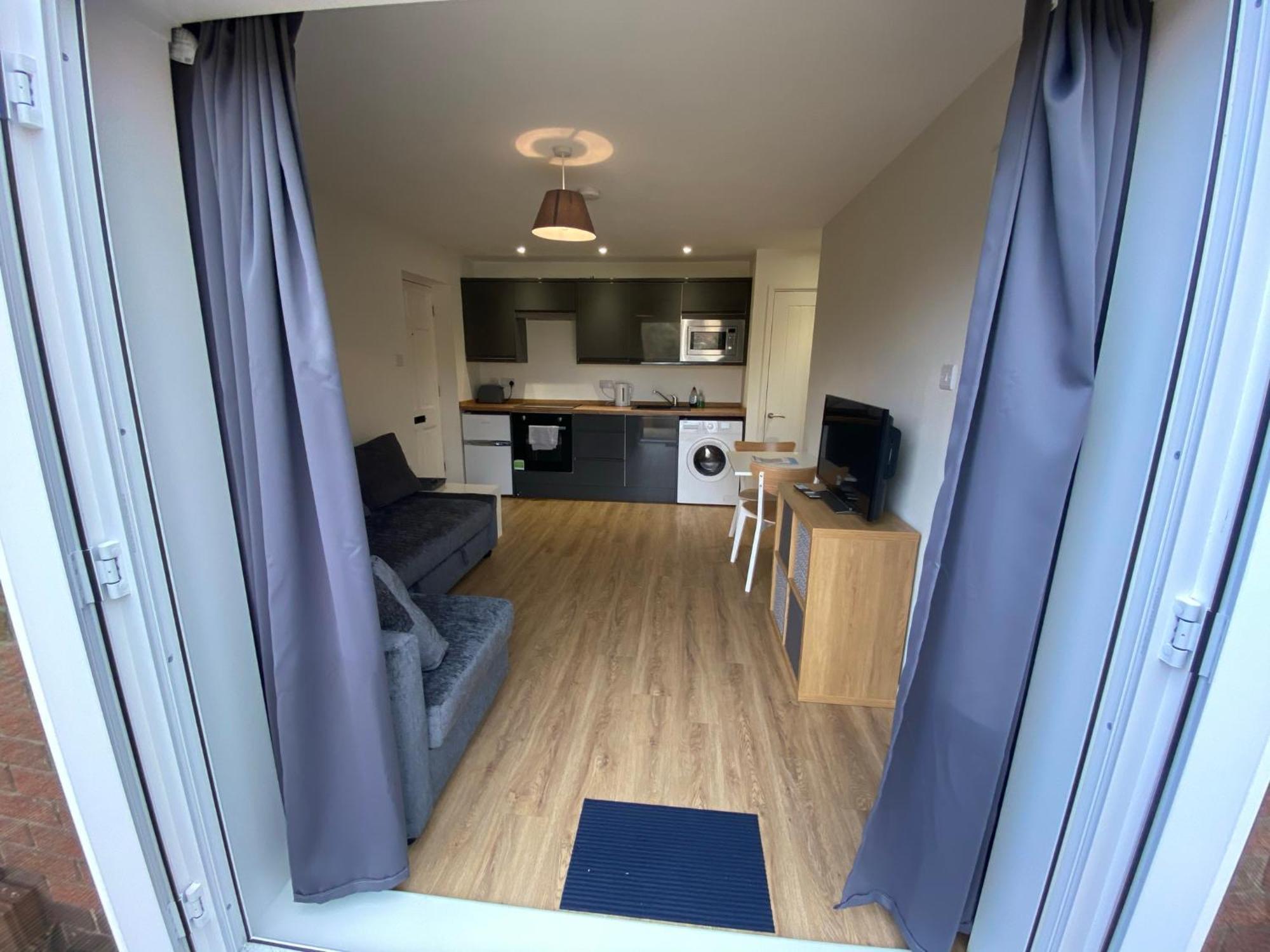 Arragon Short-Stay Apartments Waterlooville Esterno foto